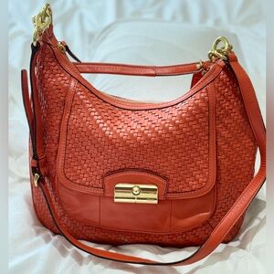 Coach leather shoulder bag